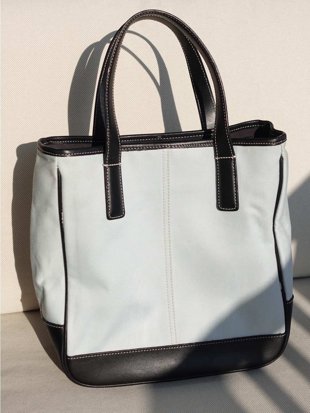Vintage Coach Hamptons Two-Tone Canvas Tote Bag - Picture 5 of 11